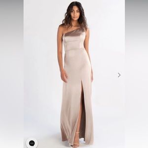 Gorgeous Jenny Yoo nude / champagne dress! Only worn once